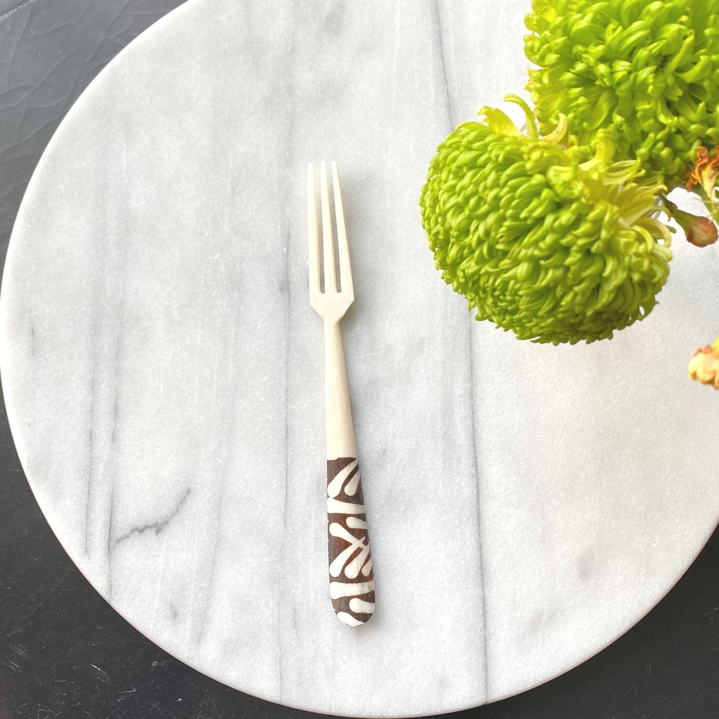 long-batik-bone-appetizer-forks-set-of-2