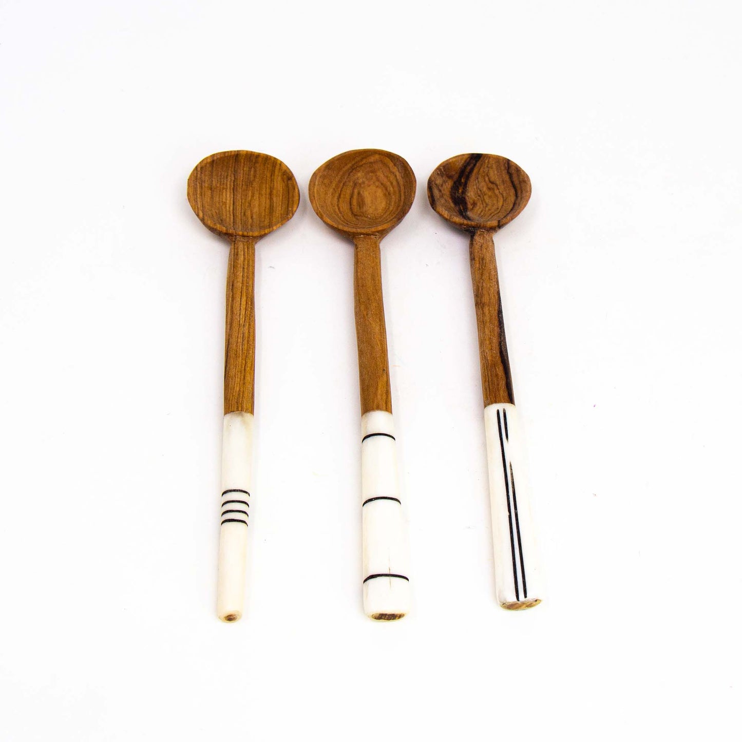 simple-batik-olive-wood-spoon-set-of-3