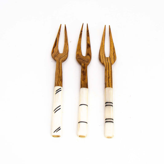 simple-batik-olive-wood-fork-set-of-3