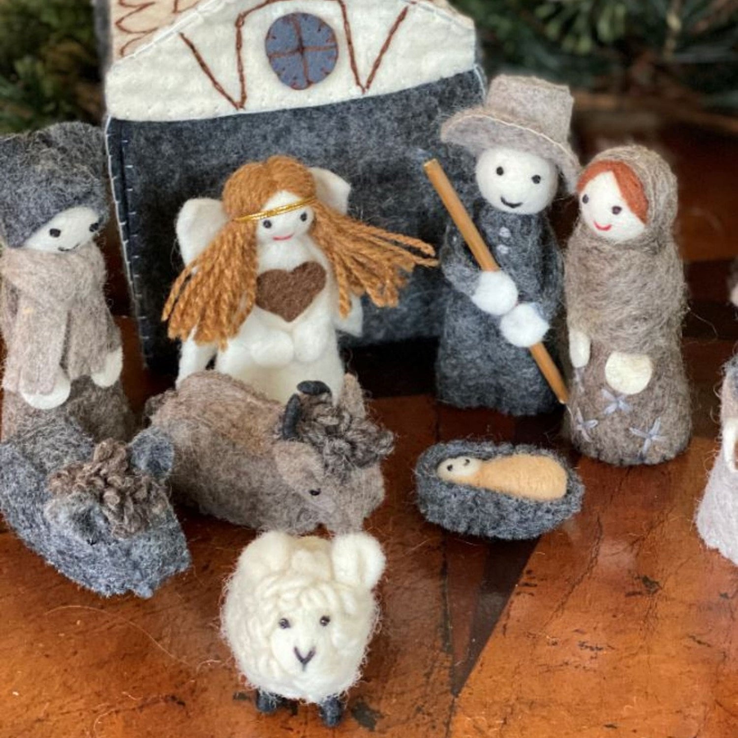 felted-nativity-12-piece-set