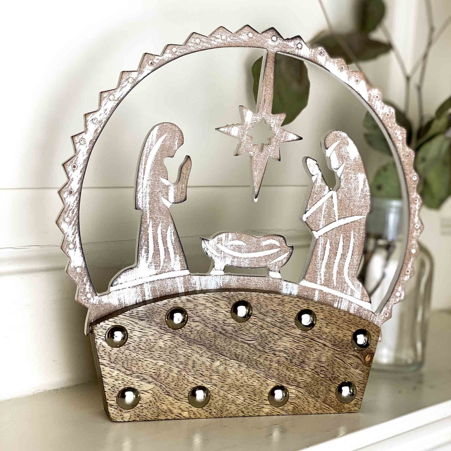 mango-wood-tabletop-nativity-silhouette