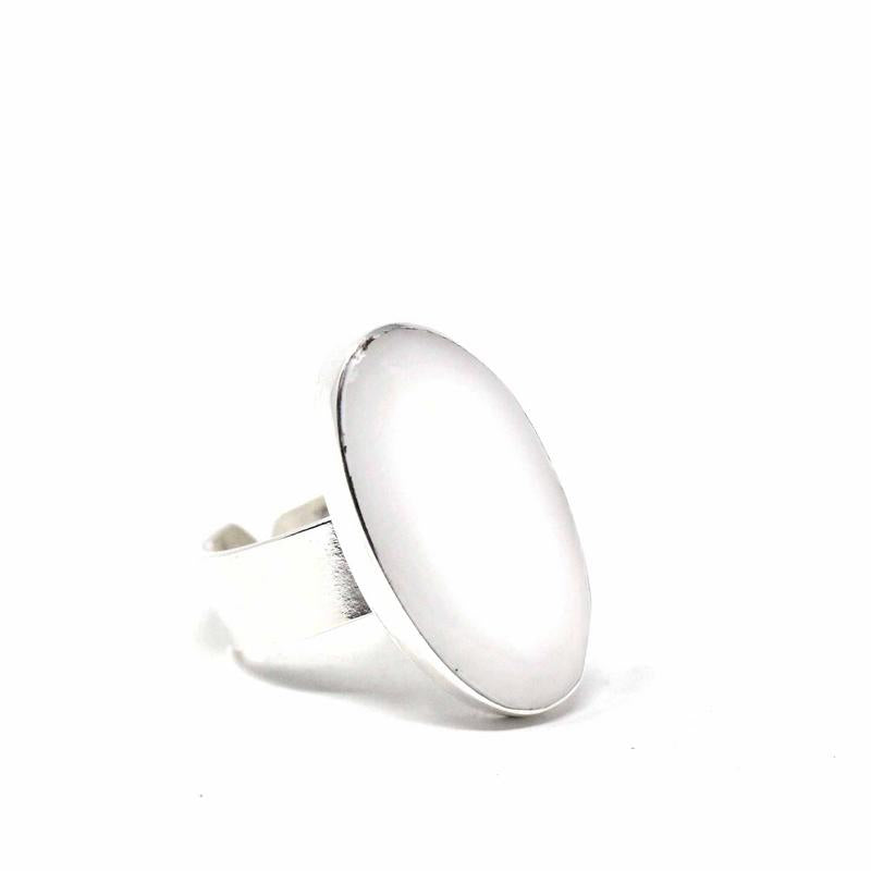 ring-oval-mother-of-pearl