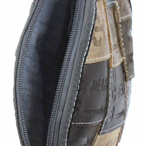 jean-patch-round-wristlet