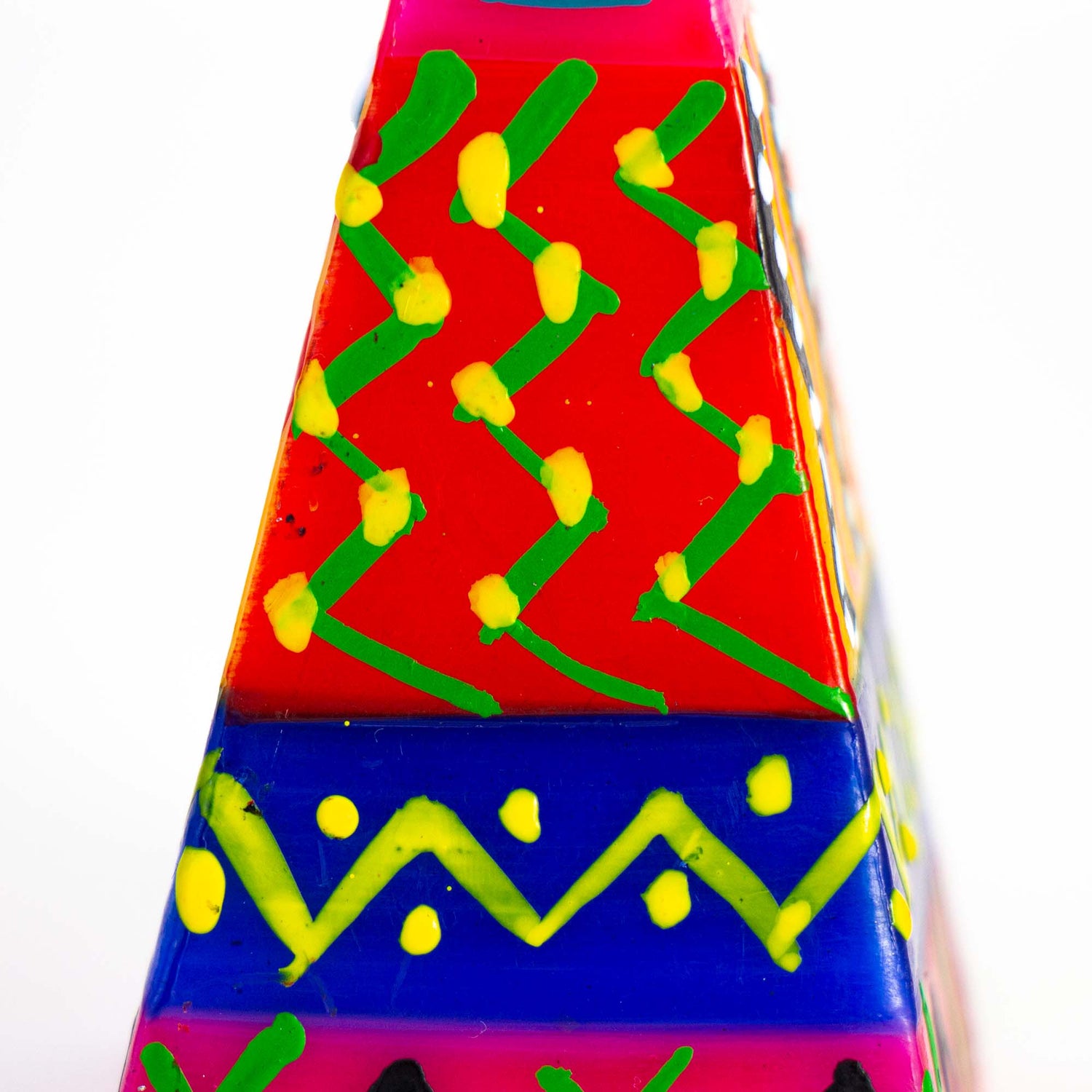 pyramid-candles-boxed-set-of-2-shahida-design