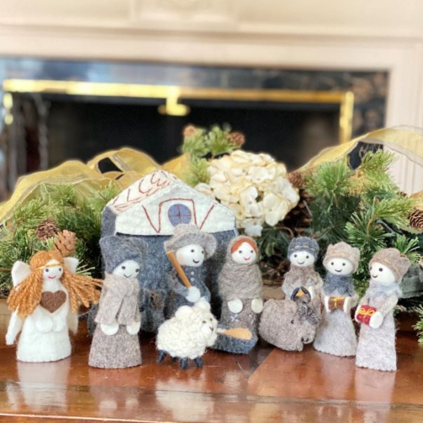 felted-nativity-12-piece-set