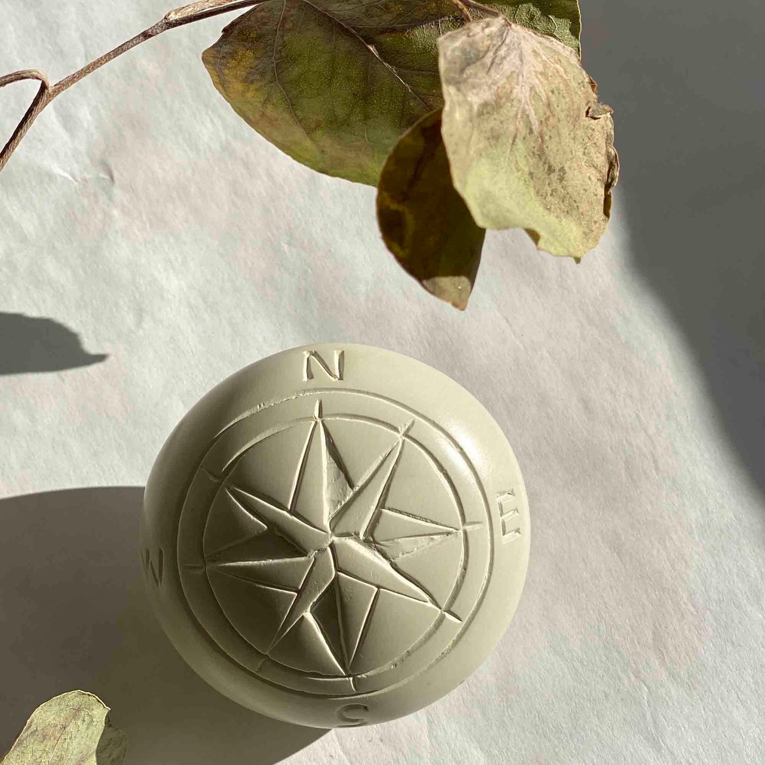 compass-soapstone-sculpture-natural-stone-1