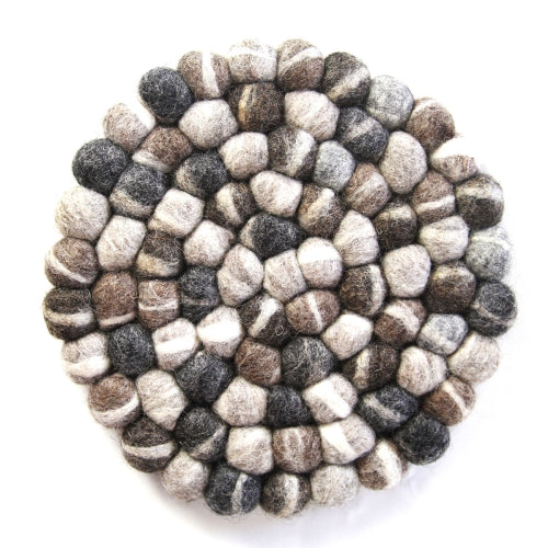 hand-crafted-felt-from-nepal-trivet-tie-dye-grey-global-groove-t