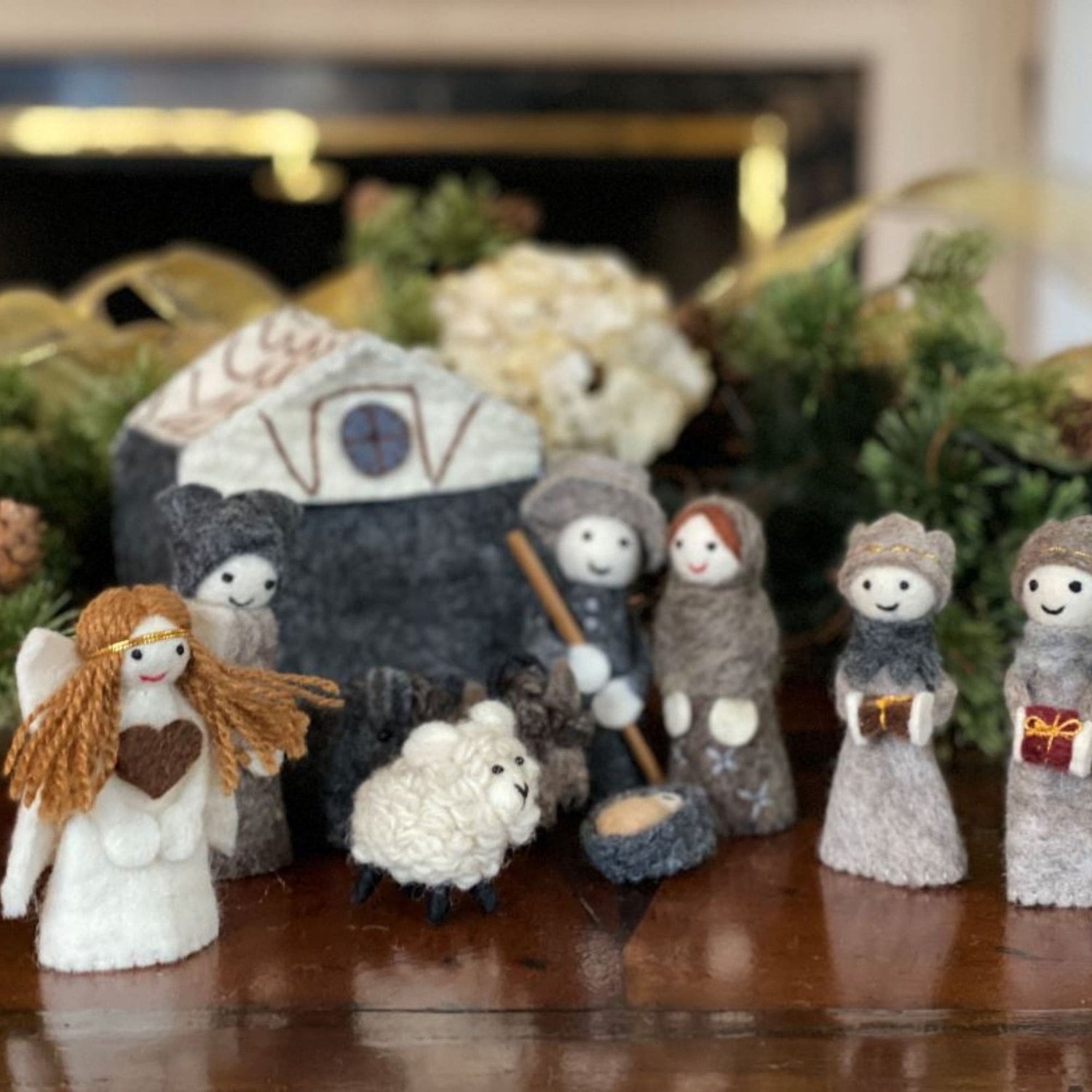 felted-nativity-12-piece-set