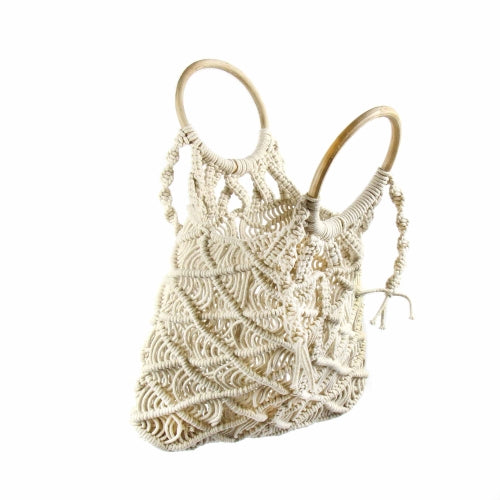 macrame-bag-with-wooden-handle