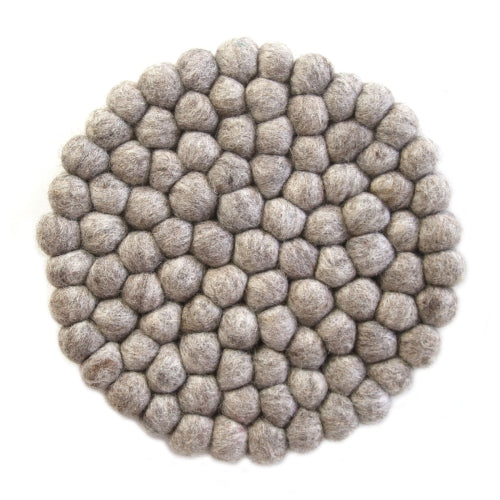 hand-crafted-felt-ball-trivets-from-nepal-round-light-grey-global-groove-t