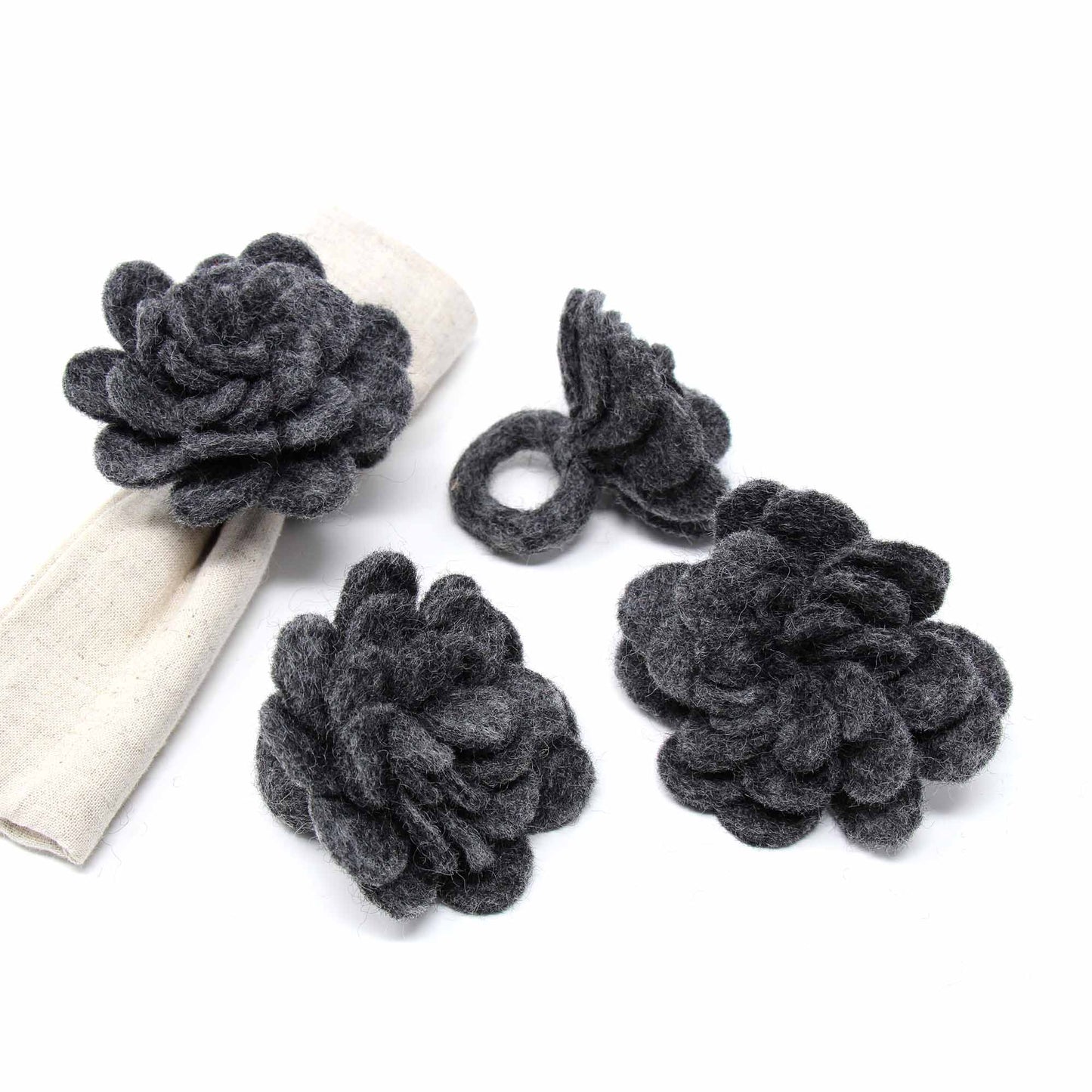 set-of-4-felt-napkin-rings-charcoal-zinnias